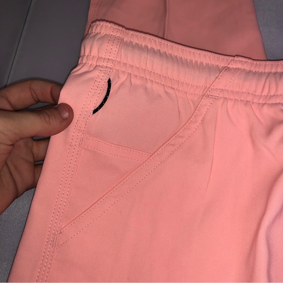 NWT Carhartt modern fit cargo jogger scrub pants color sorbet multi sizes - Picture 5 of 14